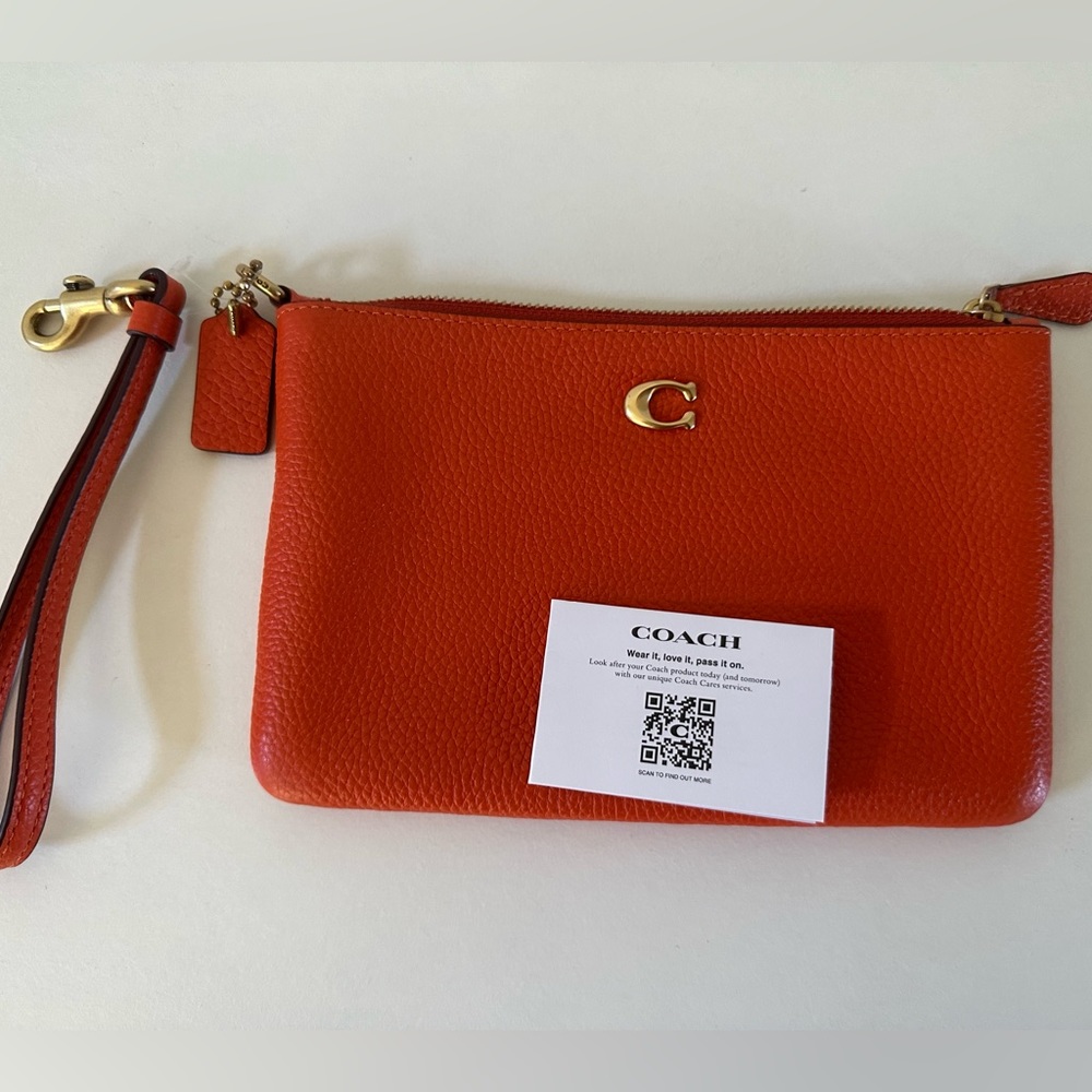 Coach zipper wristlet with two card slots